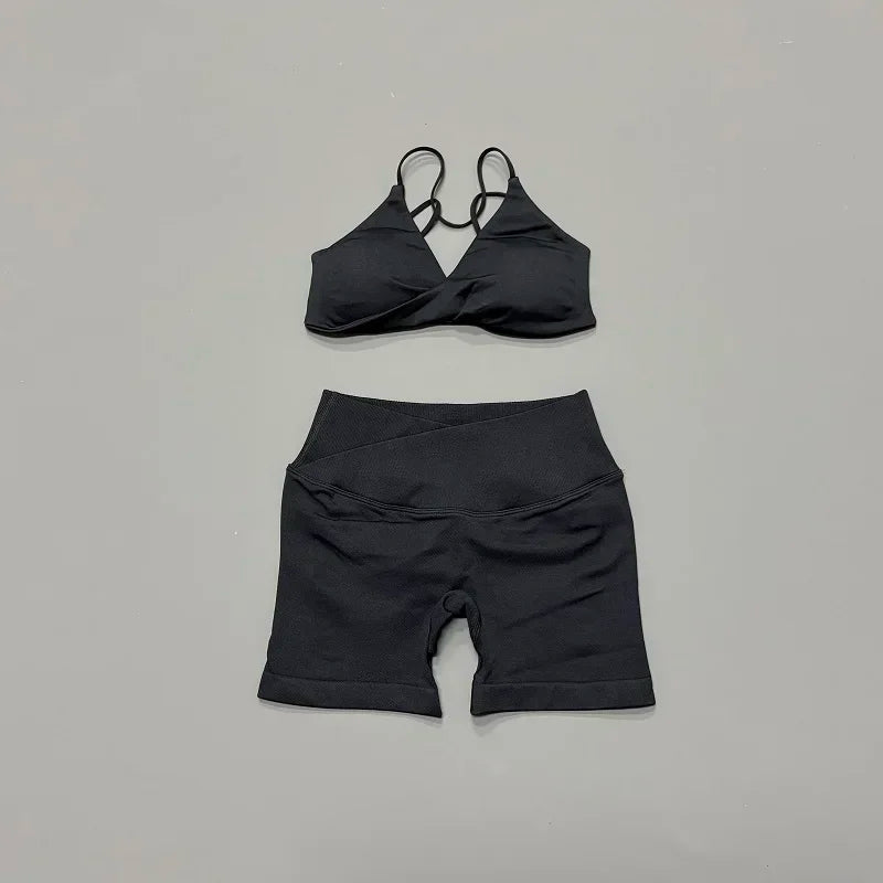 Halter Bra & Cross Waist Shorts Set – Butt Lifting Gym Set