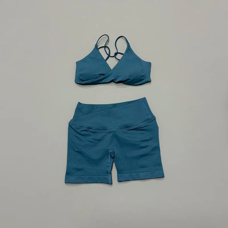 Halter Bra & Cross Waist Shorts Set – Butt Lifting Gym Set