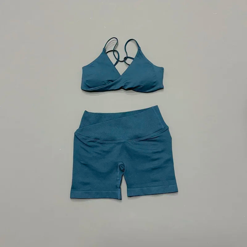 Halter Bra & Cross Waist Shorts Set – Butt Lifting Gym Set